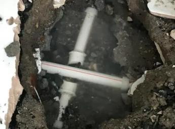 张掖市阳台漏水维修公司为您分享楼上楼下漏水怎么处理